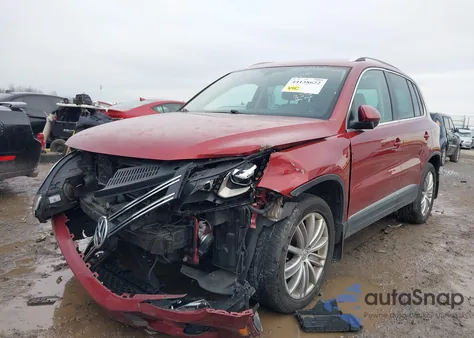2016 Volkswagen Tiguan Se из США, поврежденный, VIN WVGAV7AXXGW061160